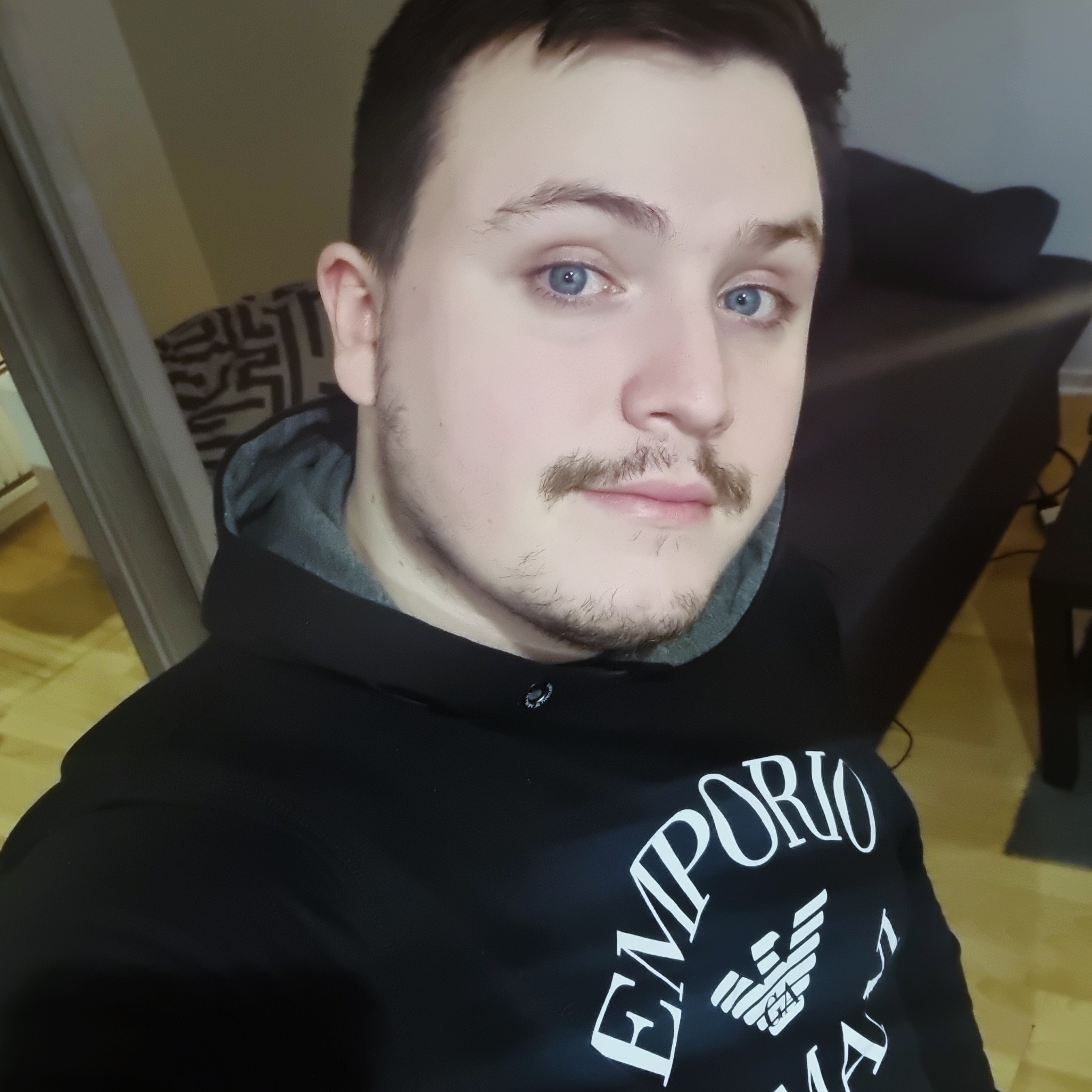 Profil de Simao, 27 ans, Rencontre Gay France à Subligny