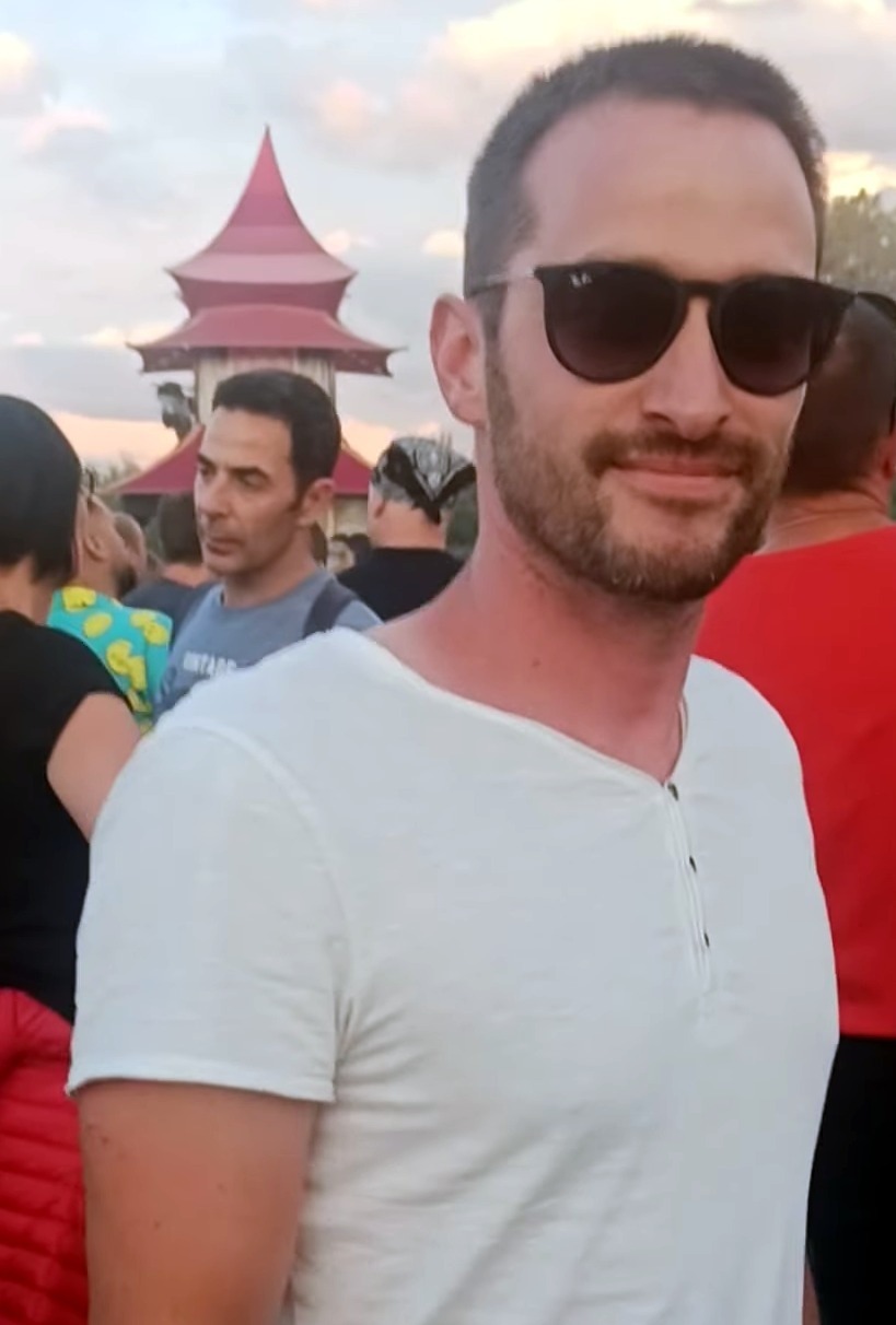 Profil de Ronnie, 38 ans, Rencontre Gay France à Adam-lès-Passavant