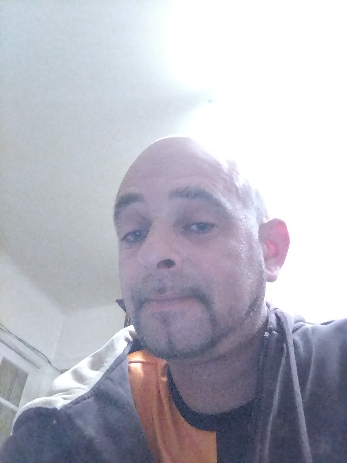 Profil de Rui-miguel, 44 ans, Rencontre Gay France à Caligny