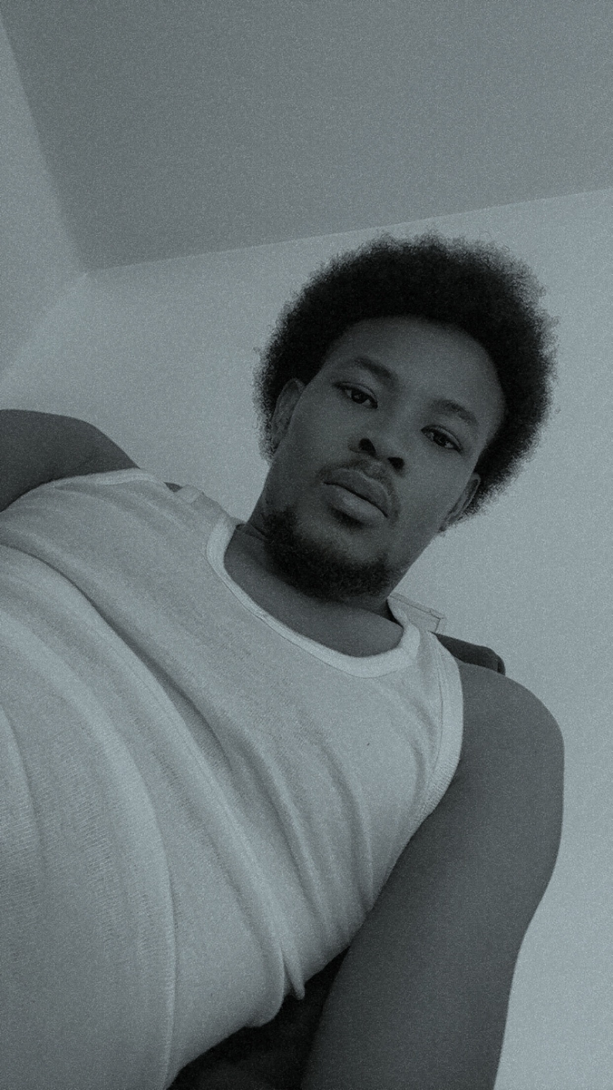 Profil de Dardan, 26 ans, Rencontre Gay France à Colomieu