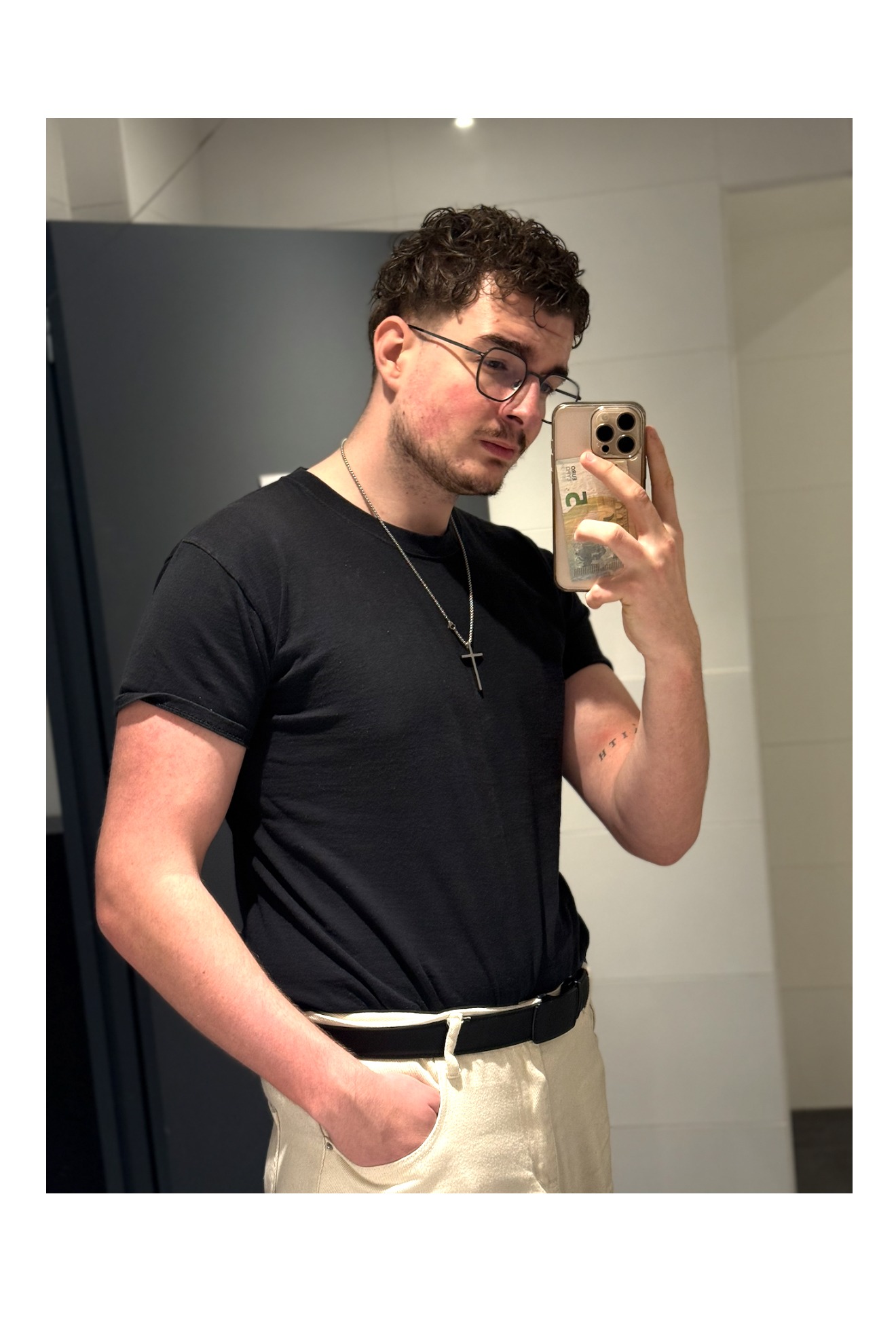Profil de Rizwan, 24 ans, Rencontre Gay France à Bolandoz