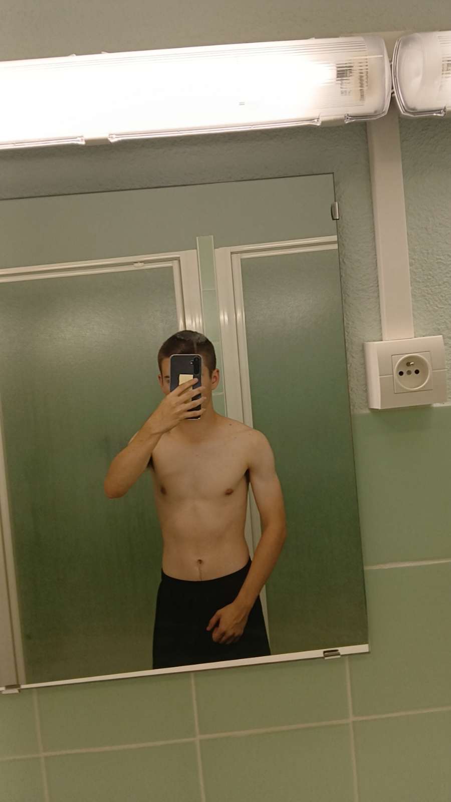 Profil de Chemsdine, 18 ans, Rencontre Gay France à Chéry
