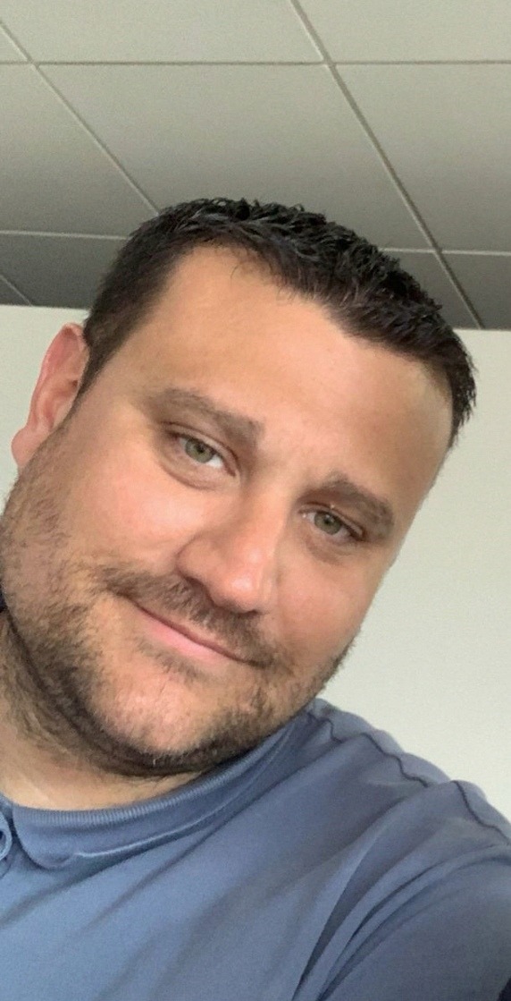 Profil de Alper, 40 ans, Rencontre Gay France à Sillingy