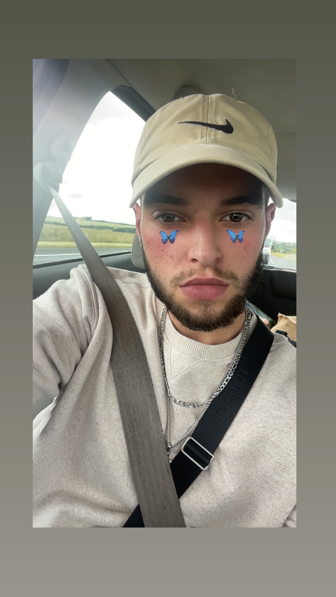 Profil de Sandor, 24 ans, Rencontre Gay France à LeBreuil