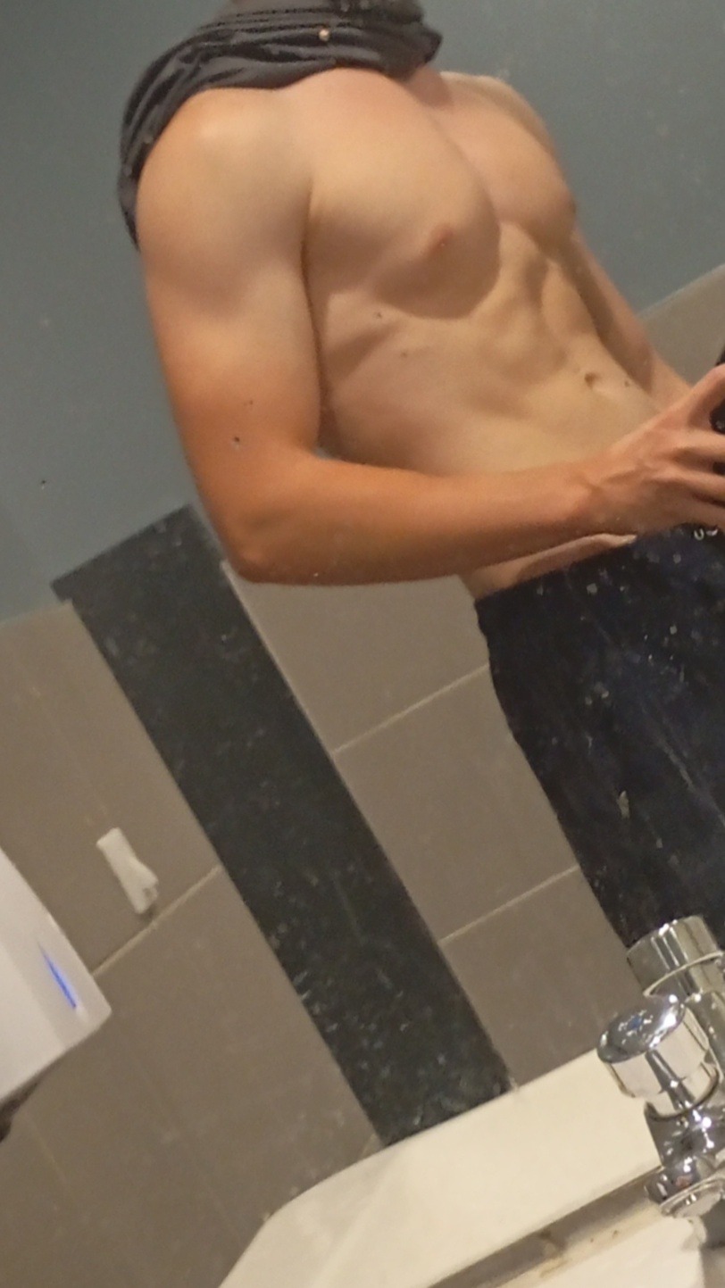 Profil de Dramane, 18 ans, Rencontre Gay France à Chailloué