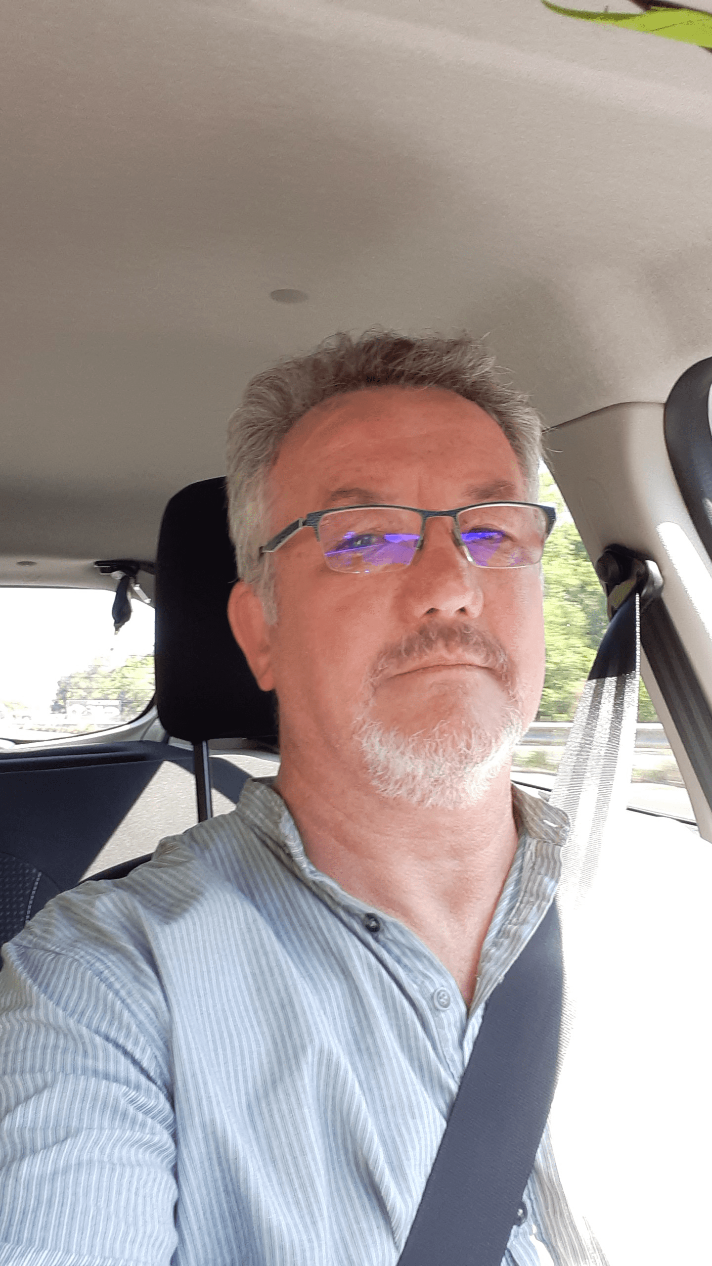 Profil de Mathew, 55 ans, Rencontre Gay France à Garanou