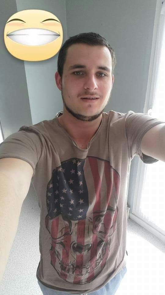 Profil de Salem, 30 ans, Rencontre Gay France à Dampierre