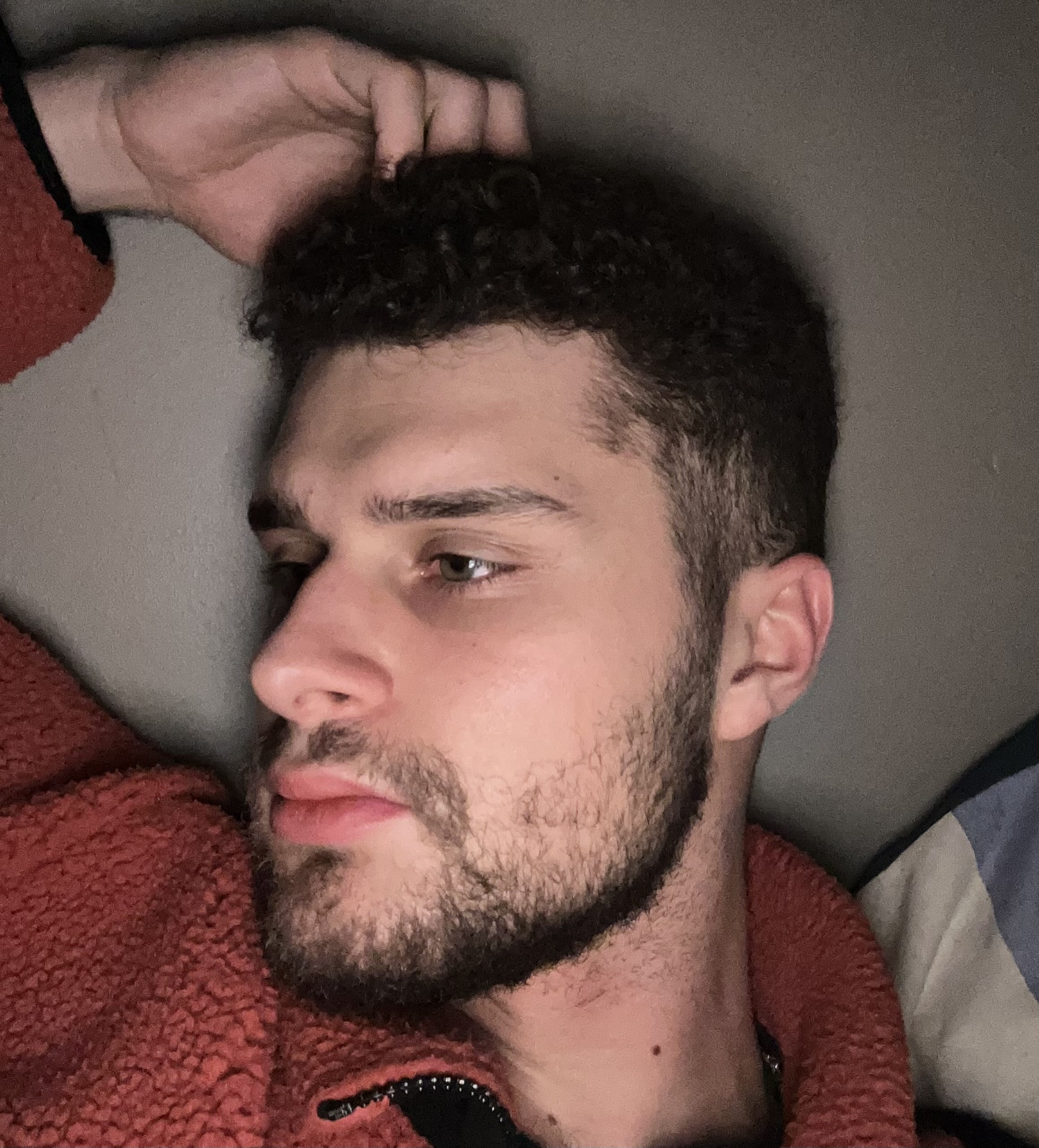 Profil de Jeffray, 25 ans, Rencontre Gay France à Brassy