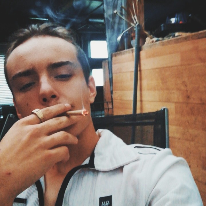 Profil de Nessim, 20 ans, Rencontre Gay France à Luxé