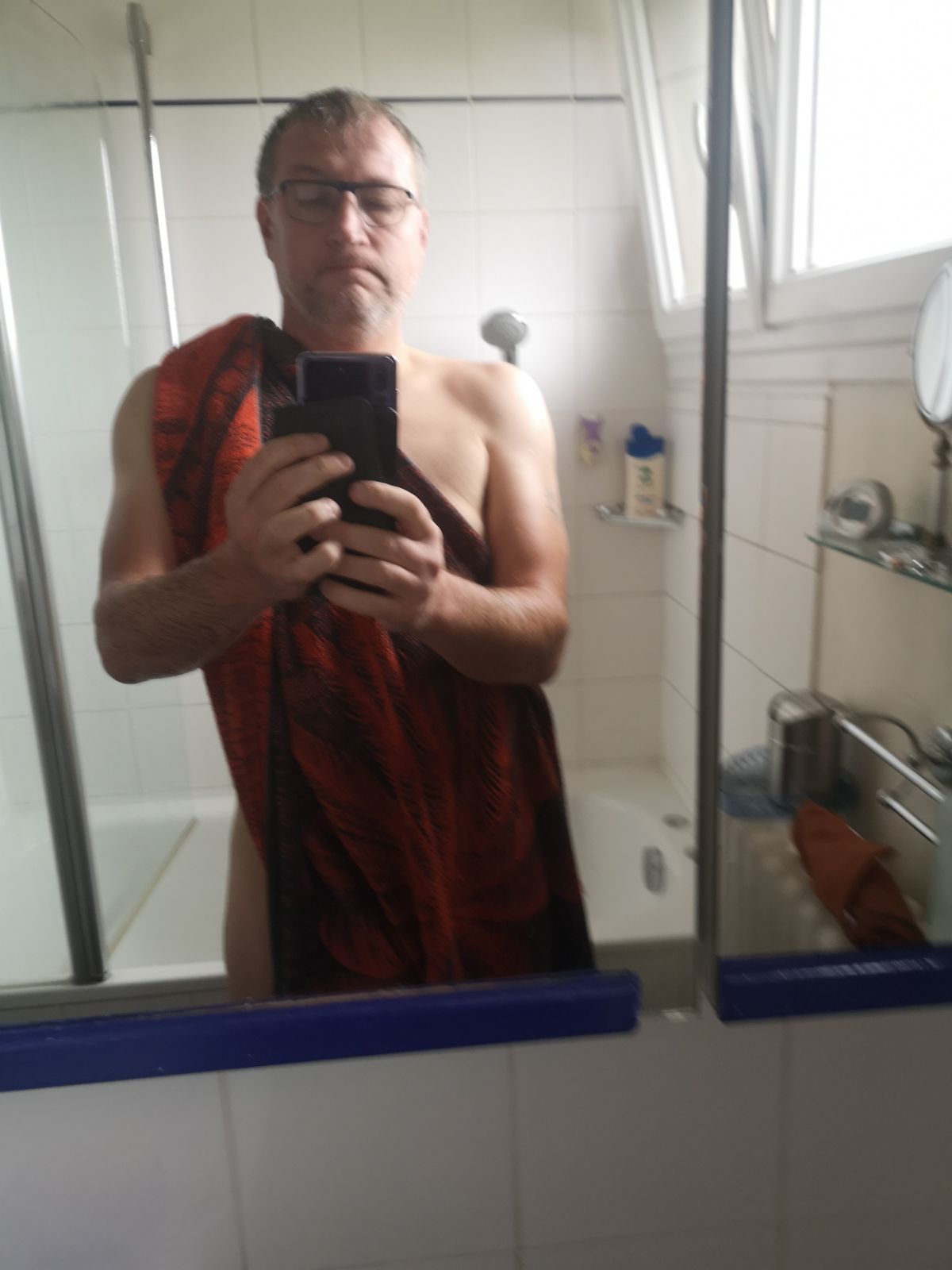 Profil de Nhu, 52 ans, Rencontre Gay France à Lercoul