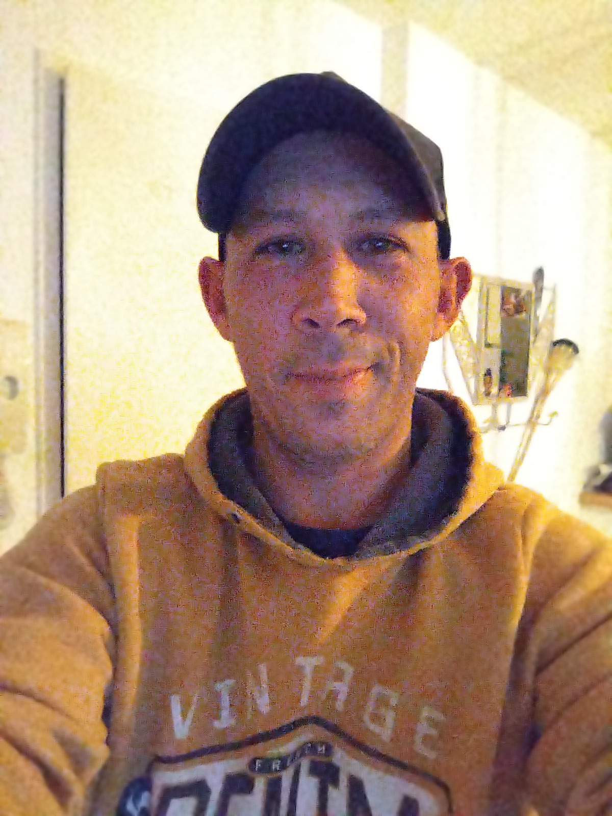 Profil de Yves-emmanuel, 40 ans, Rencontre Gay France à Méré