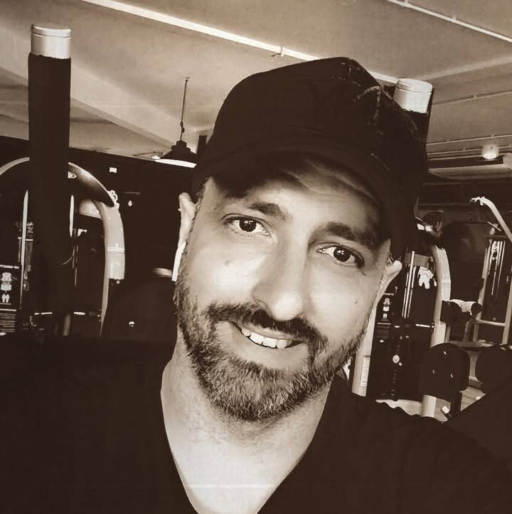 Profil de Rohat, 39 ans, Rencontre Gay France à Saint-Marcel