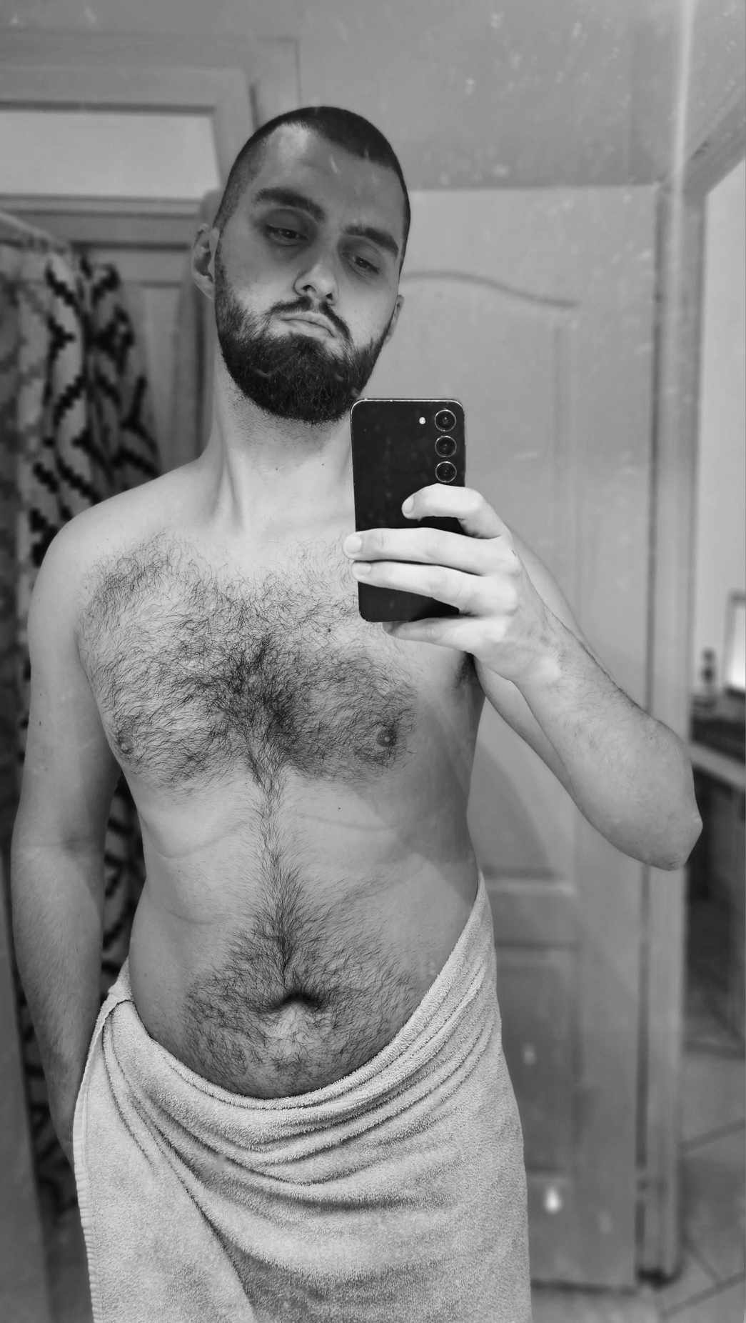 Profil de Charles-edmond, 30 ans, Rencontre Gay France à Vieuvy