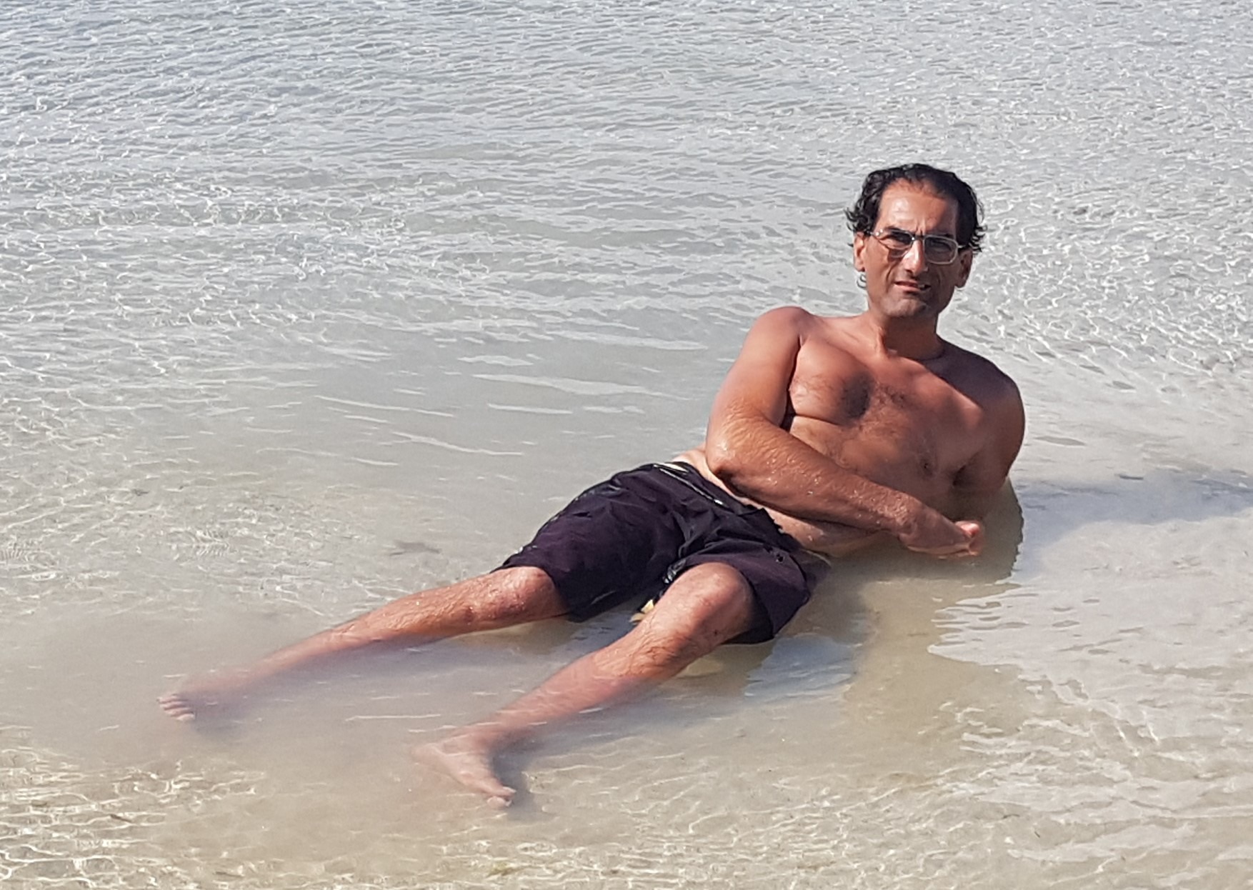 Profil de Eduardo, 48 ans, Rencontre Gay France à Torpes