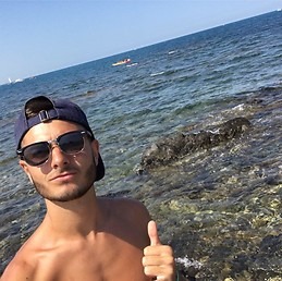 Profil de Wilfrid, 22 ans, Rencontre Gay France à Garanou