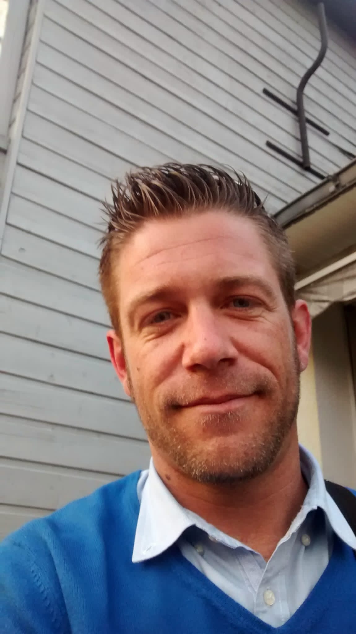 Profil de Paul-mickael, 49 ans, Rencontre Gay France à Hérouville-Saint-Clair