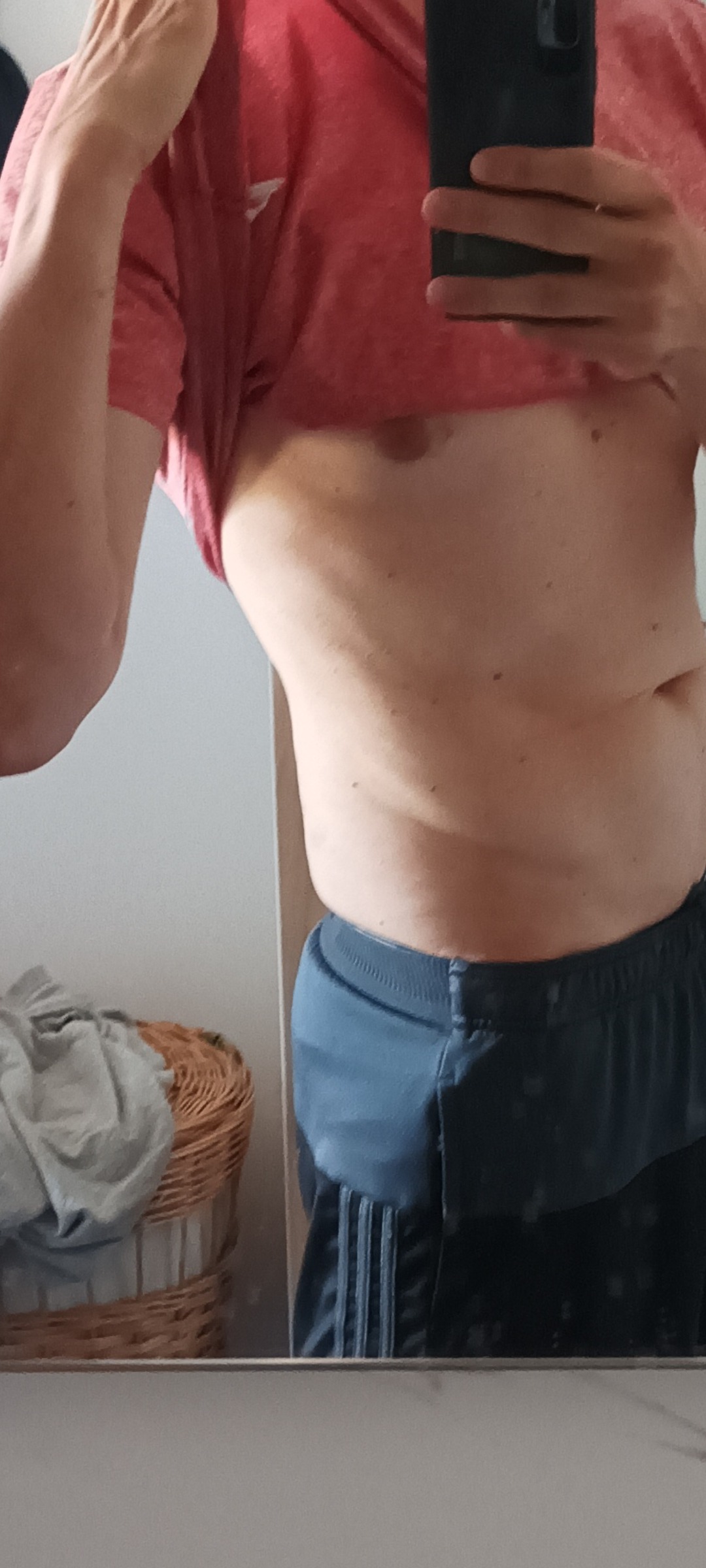 Profil de Pieter, 43 ans, Rencontre Gay France à Saint-Sébastien-de-Morsent