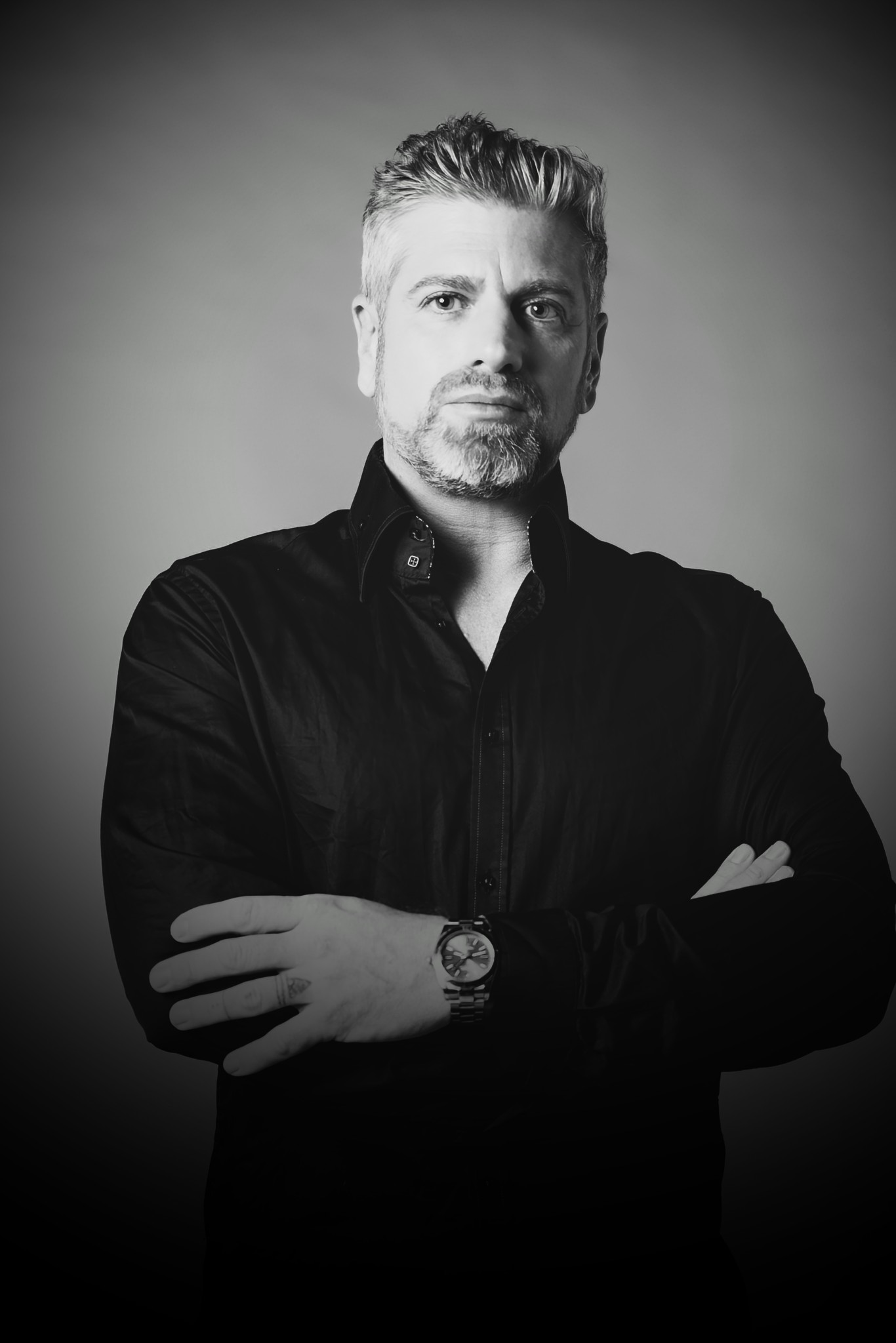 Profil de Ellio, 45 ans, Rencontre Gay France à Champenard