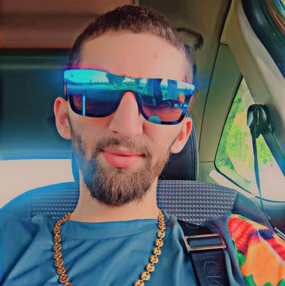 Profil de Eliano, 29 ans, Rencontre Gay France à Celles