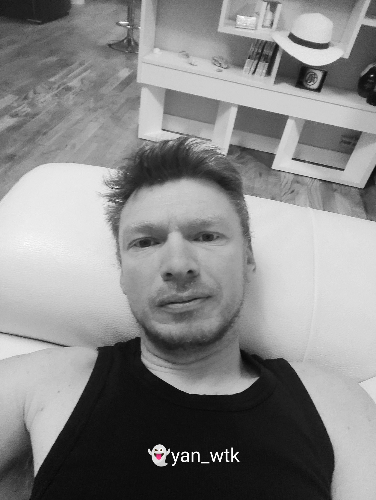 Profil de Théo, 42 ans, Rencontre Gay France à Périgny