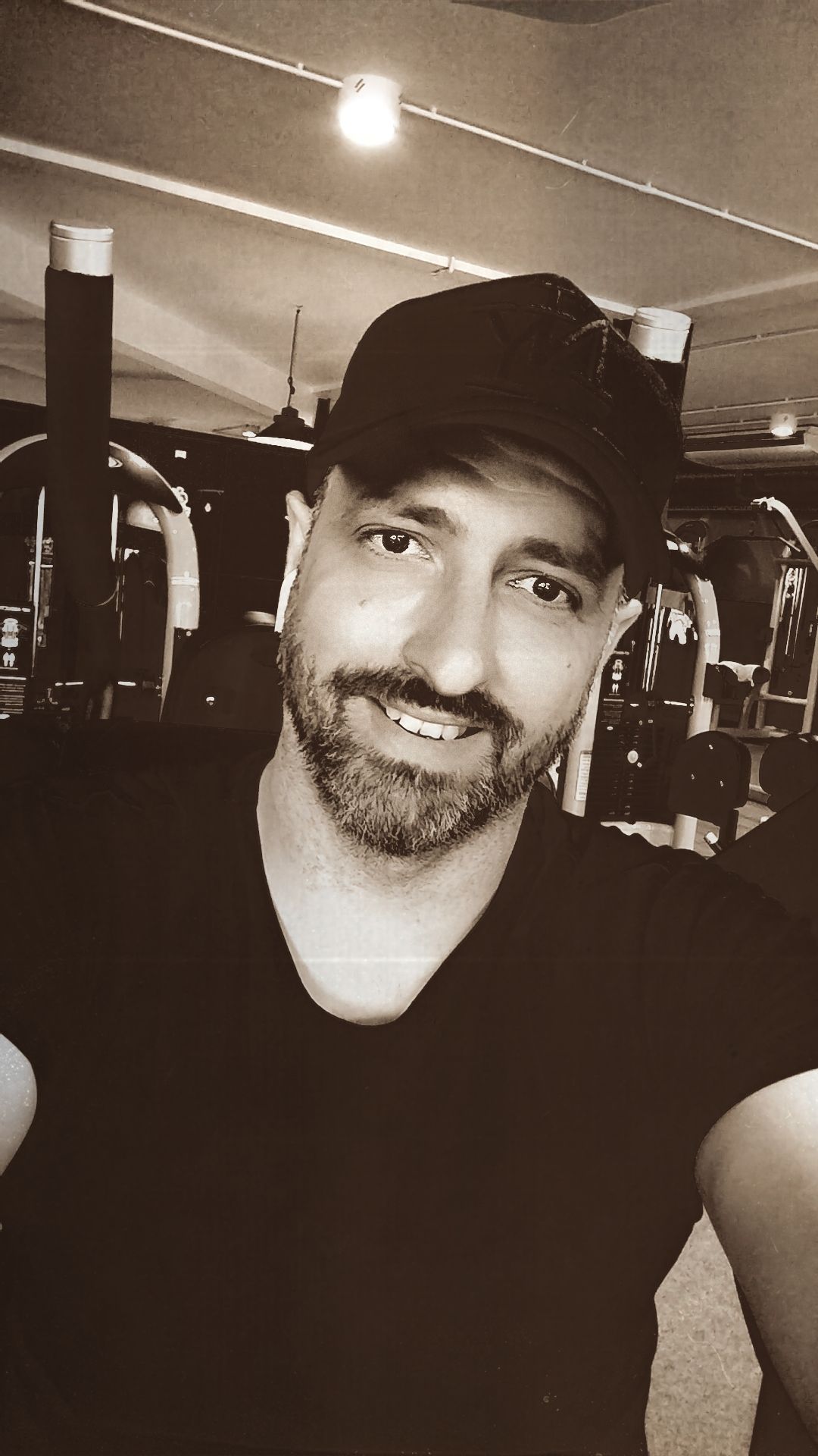 Profil de Jillian, 40 ans, Rencontre Gay France à Avène