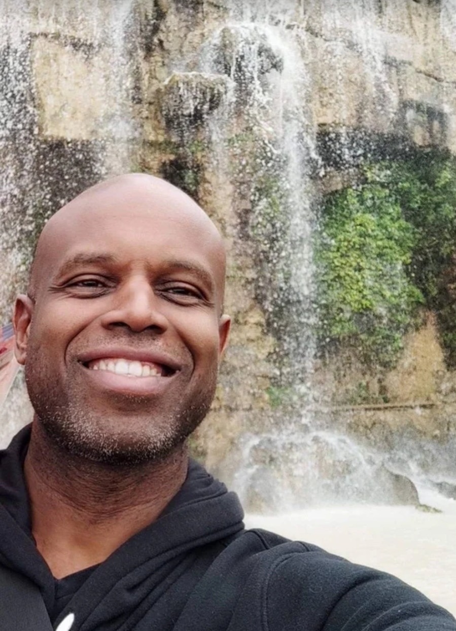Profil de Clet, 45 ans, Rencontre Gay France à Brassy