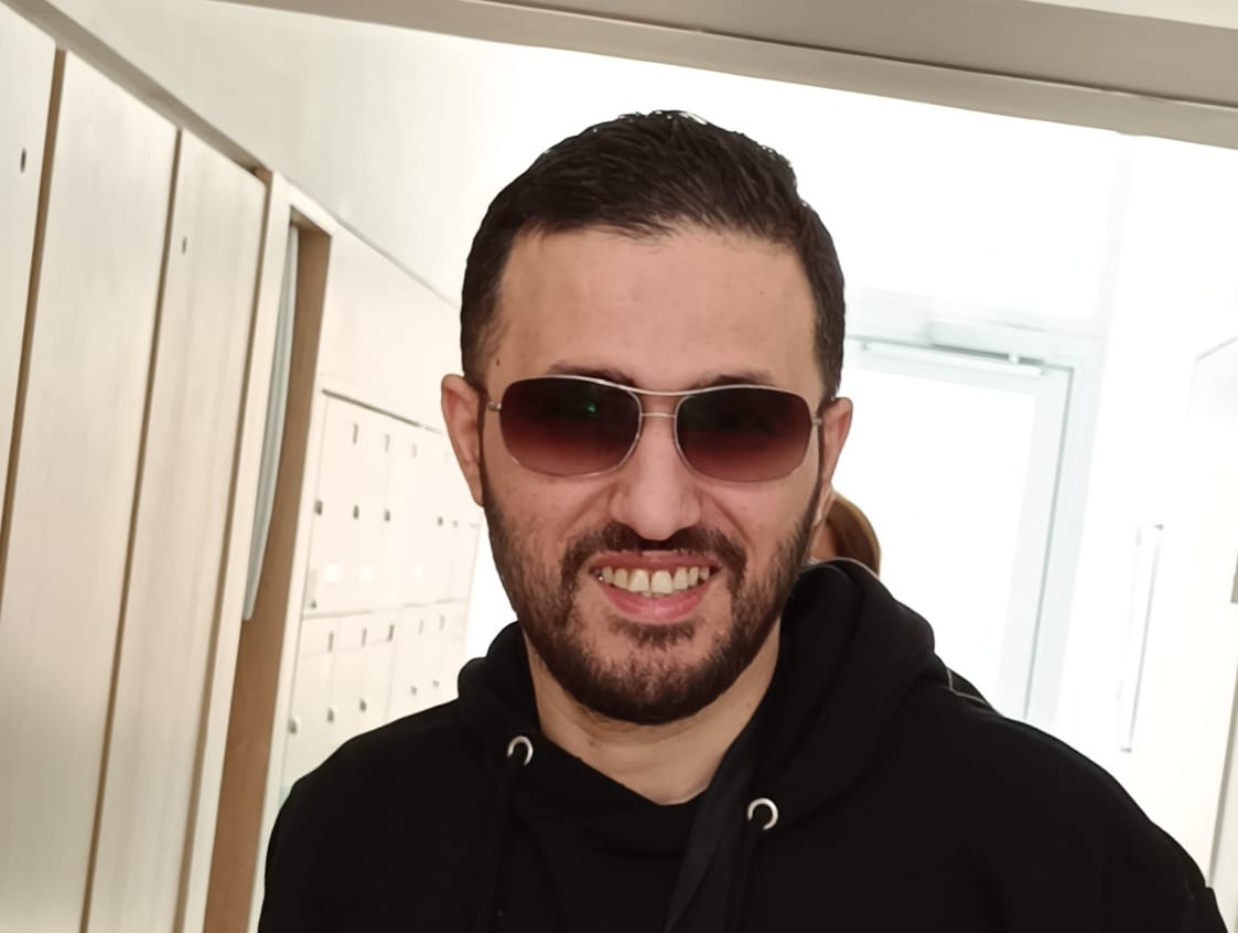 Profil de Marc-philippe, 43 ans, Rencontre Gay France à Méré