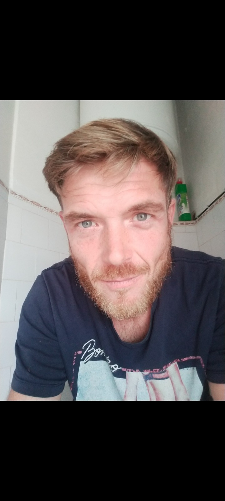 Profil de Kristian, 38 ans, Rencontre Gay France à Challex