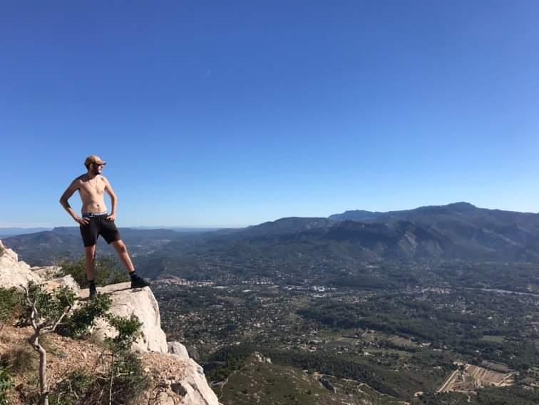 Profil de Paris, 25 ans, Rencontre Gay France à Falleron