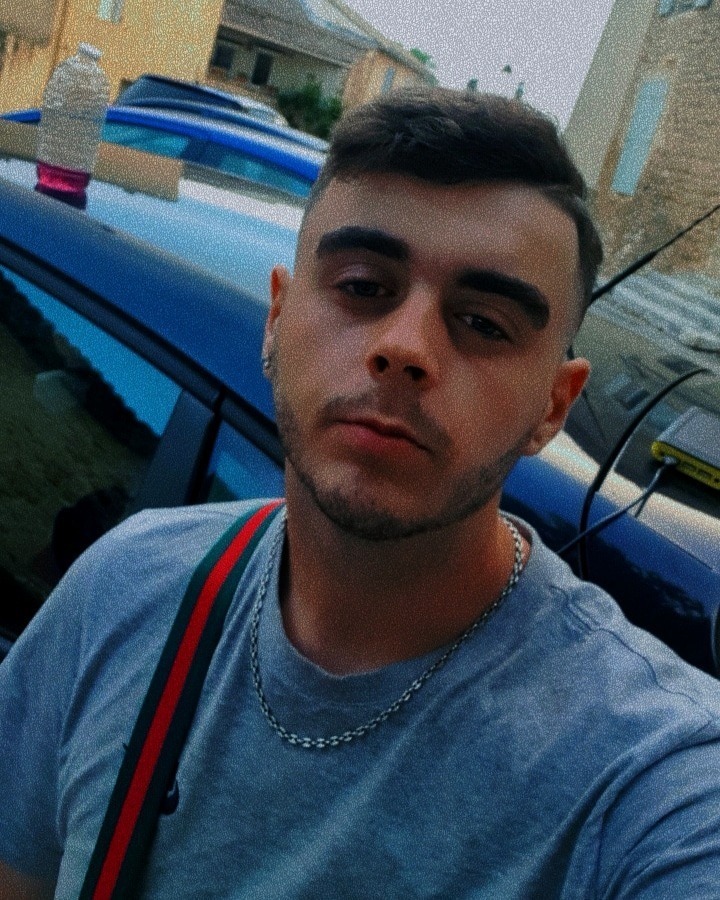Profil de Panayotis, 21 ans, Rencontre Gay France à Oizon