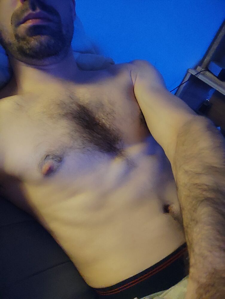 Profil de Ozan, 39 ans, Rencontre Gay France à LeVilhain