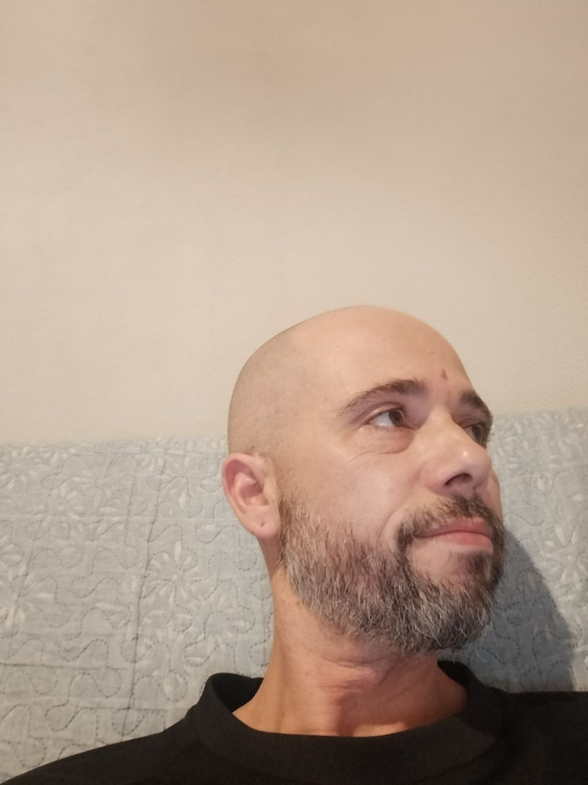 Profil de Badis, 40 ans, Rencontre Gay France à Garnerans