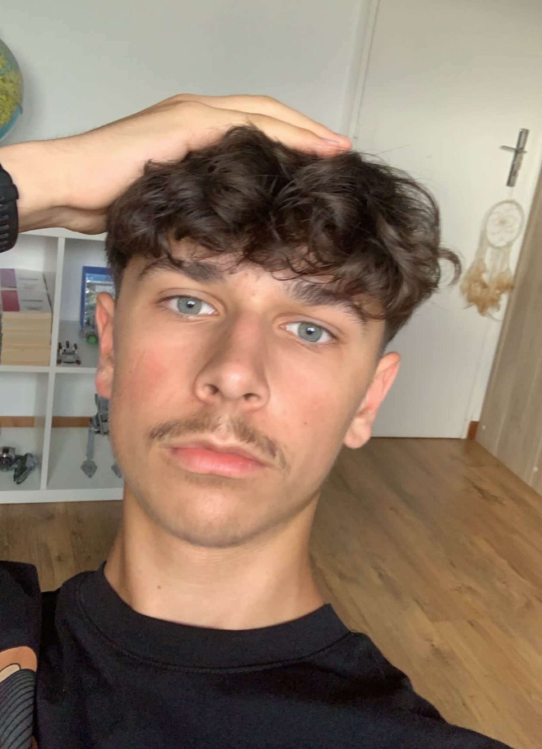 Profil de Yanil, 19 ans, Rencontre Gay France à Périgny