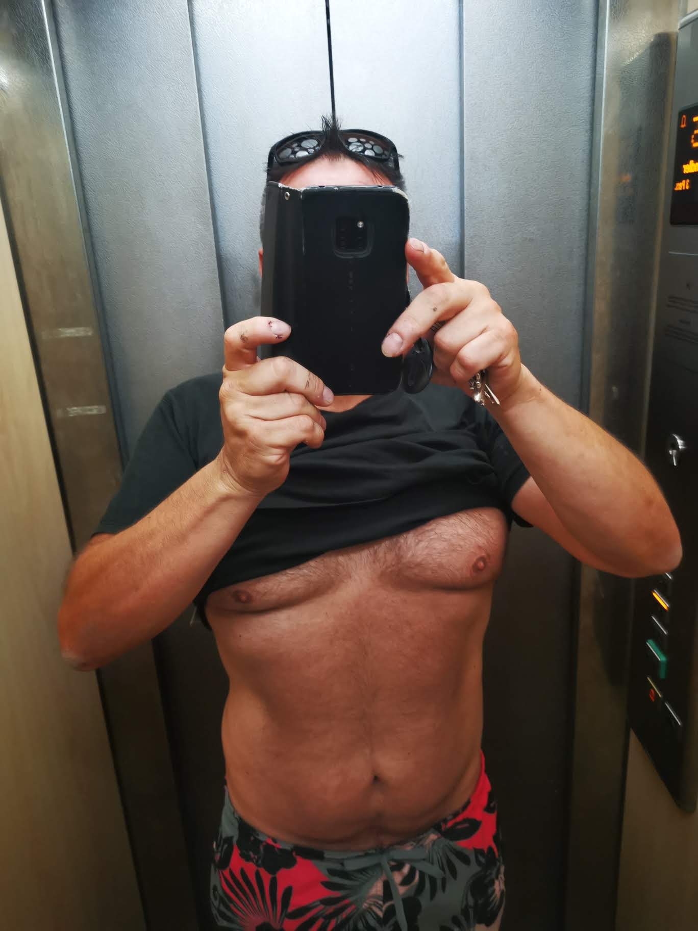 Profil de Gerville, 54 ans, Rencontre Gay France à Subligny
