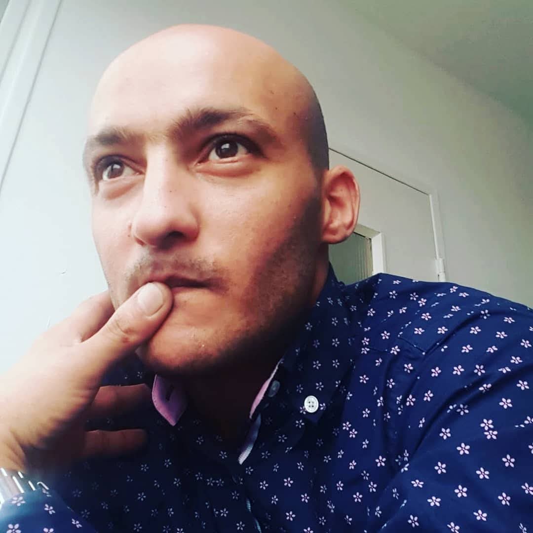 Profil de Hossam, 46 ans, Rencontre Gay France à Breteuil