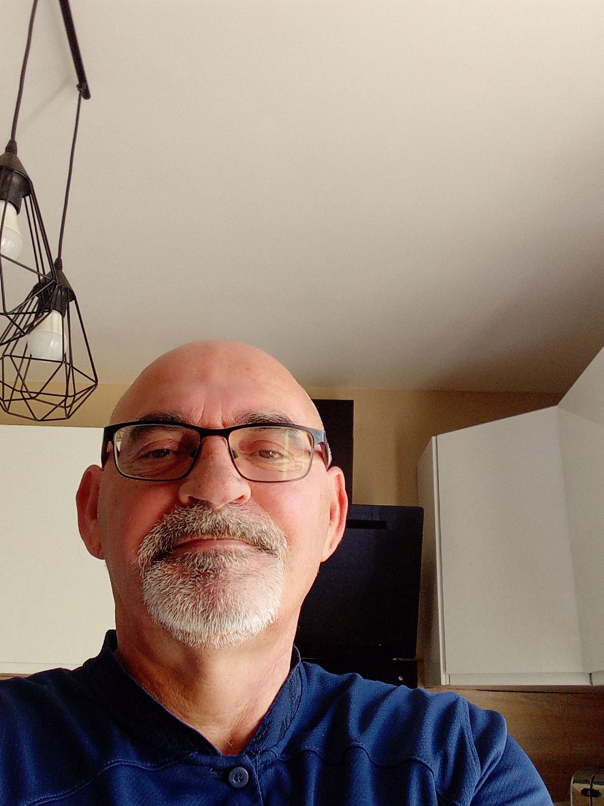 Profil de Hypolite, 55 ans, Rencontre Gay France à Calvisson