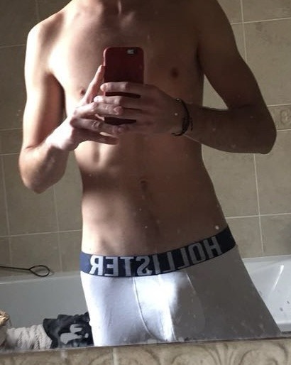 Profil de Celim, 26 ans, Rencontre Gay France à Saint-Marcel