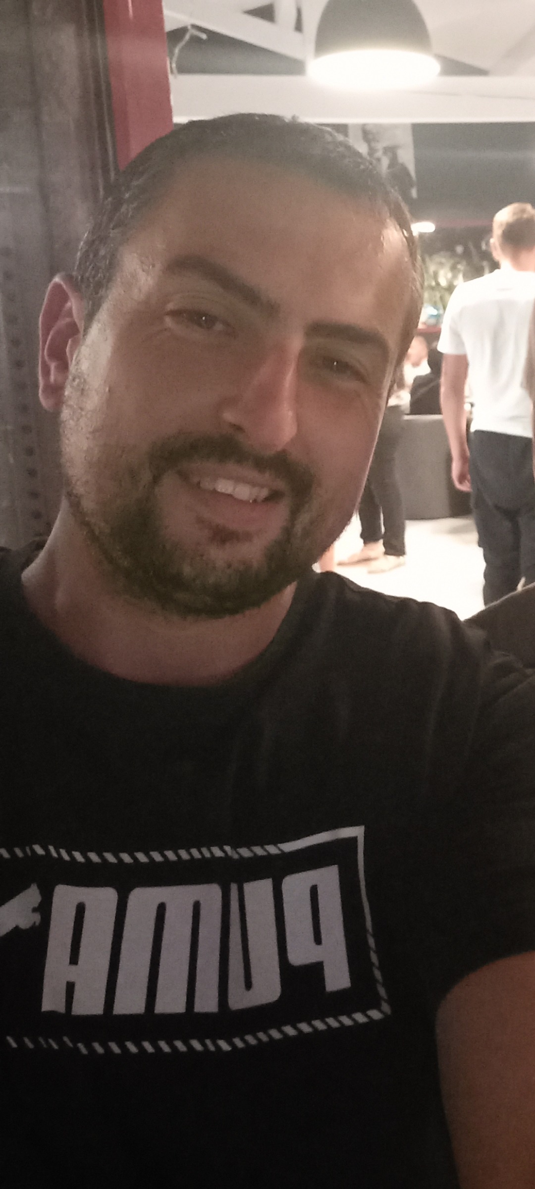 Profil de Gillian, 36 ans, Rencontre Gay France à Lablachère