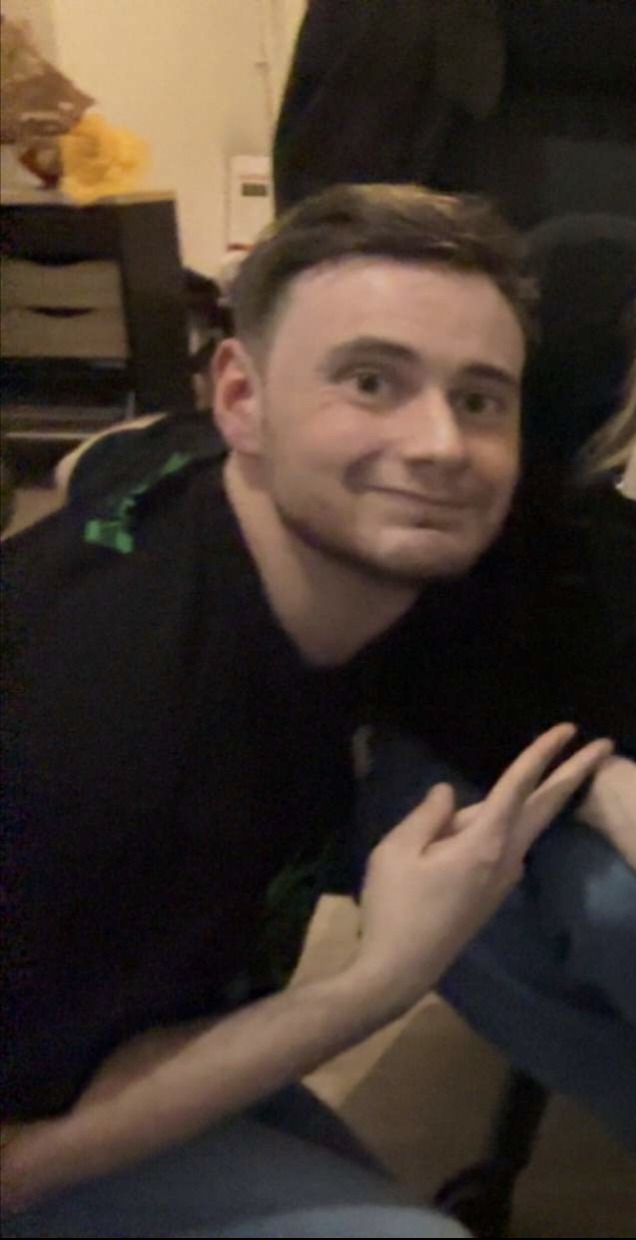 Profil de Walker, 24 ans, Rencontre Gay France à LeBreuil