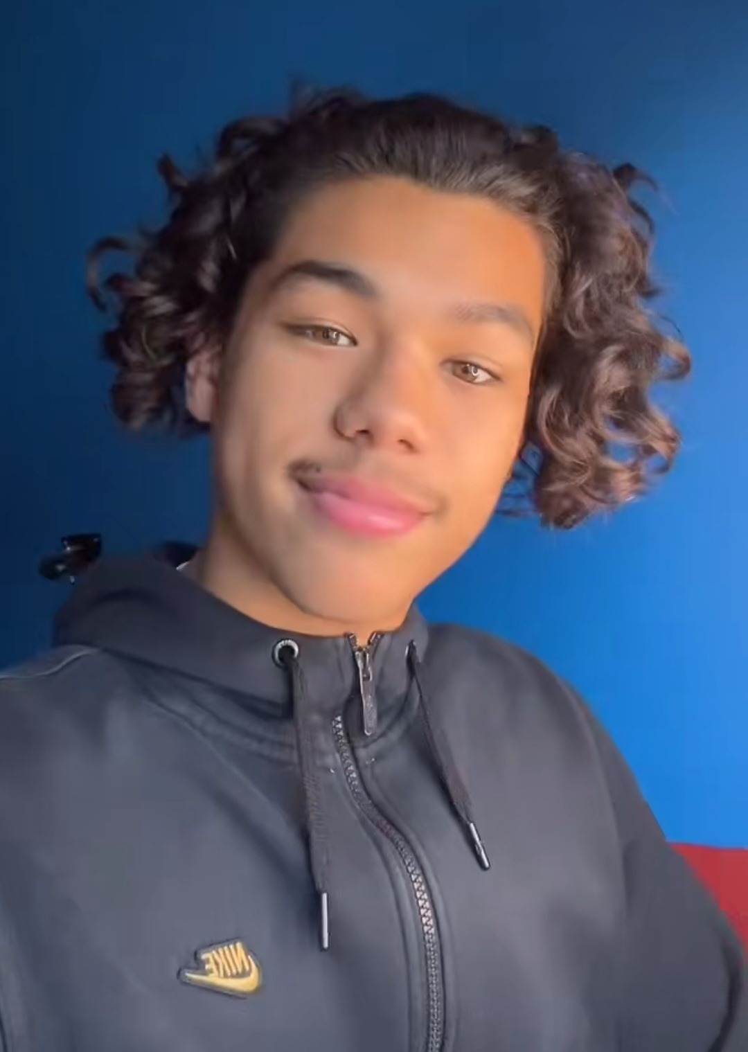 Profil de Amida, 21 ans, Rencontre Gay France à Ramasse