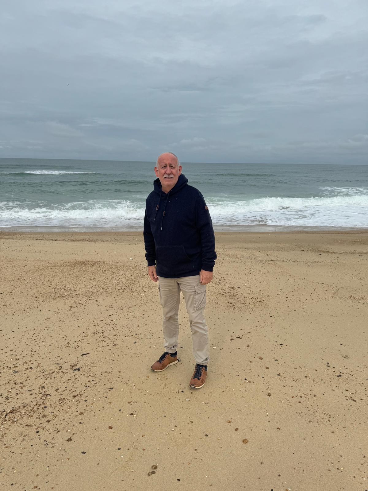 Profil de Iba, 55 ans, Rencontre Gay France à Combles