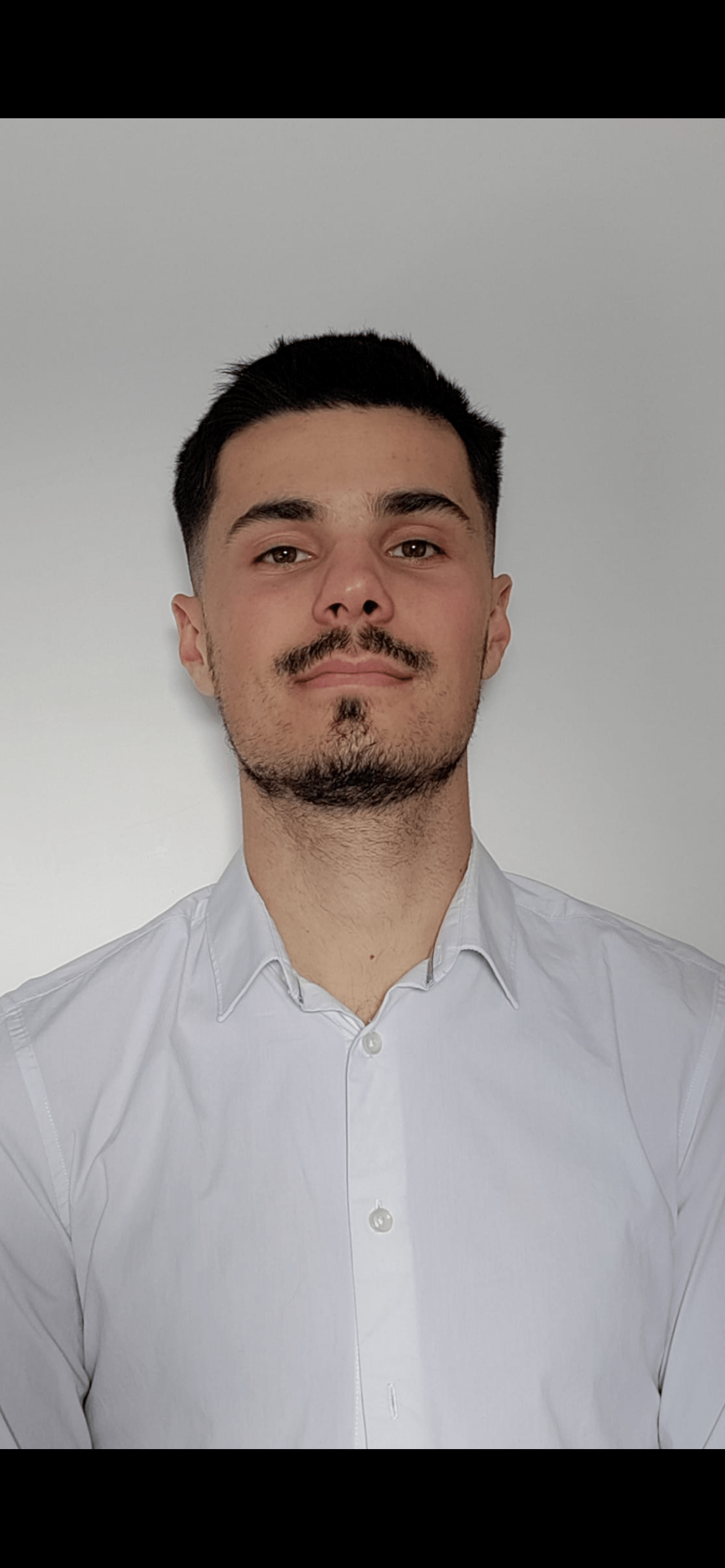 Profil de Tadeus, 24 ans, Rencontre Gay France à Montfa