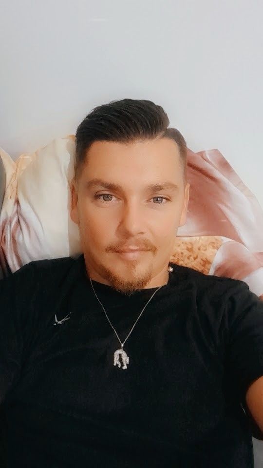 Profil de Till, 33 ans, Rencontre Gay France à Caussou