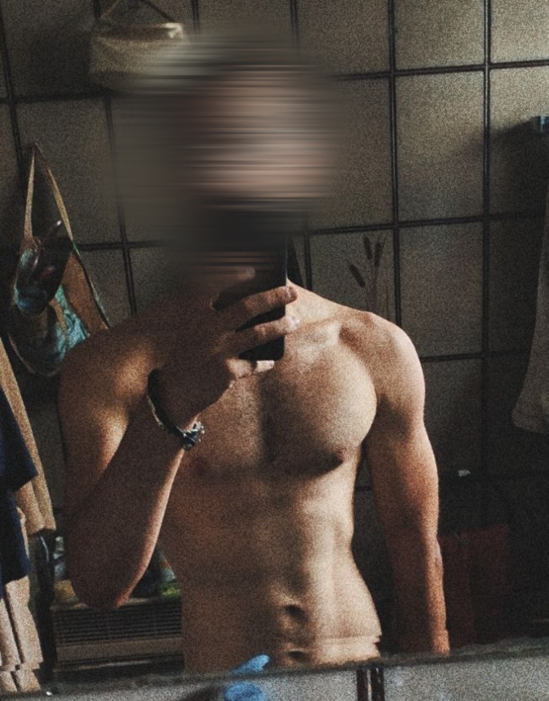 Profil de Aykan, 25 ans, Rencontre Gay France à Leyssard